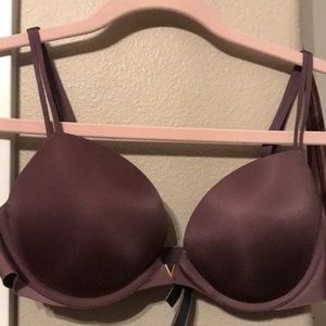 Victoria secret sexy illusion push up